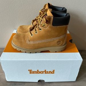 Timberland Classic (Size 10)
